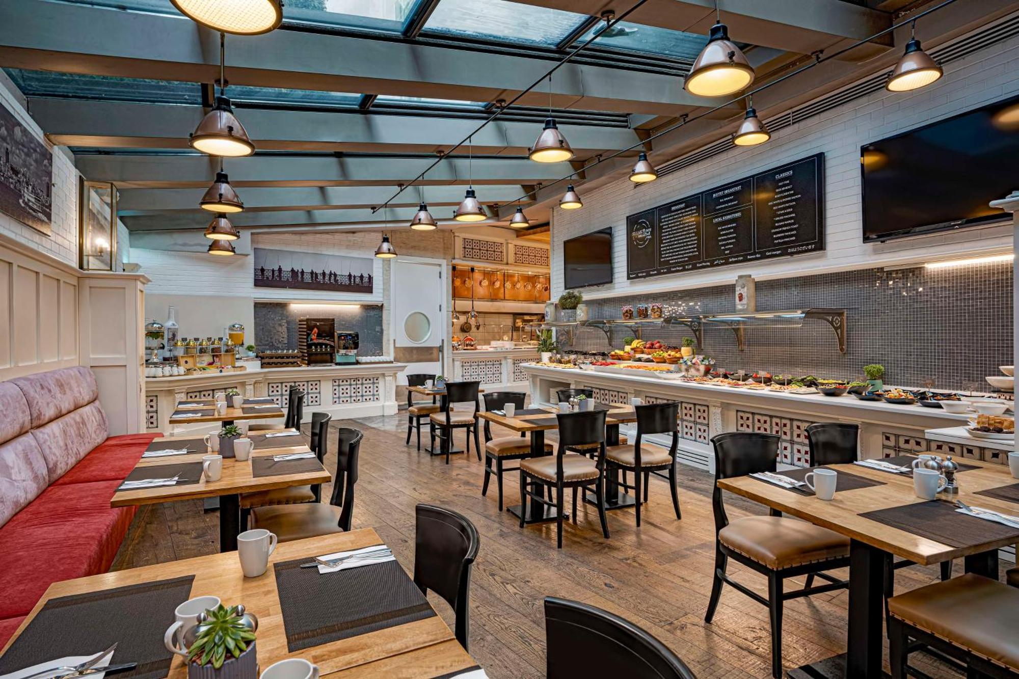 Radisson Blu Hotel Istanbul Pera Luaran gambar The Kitchen