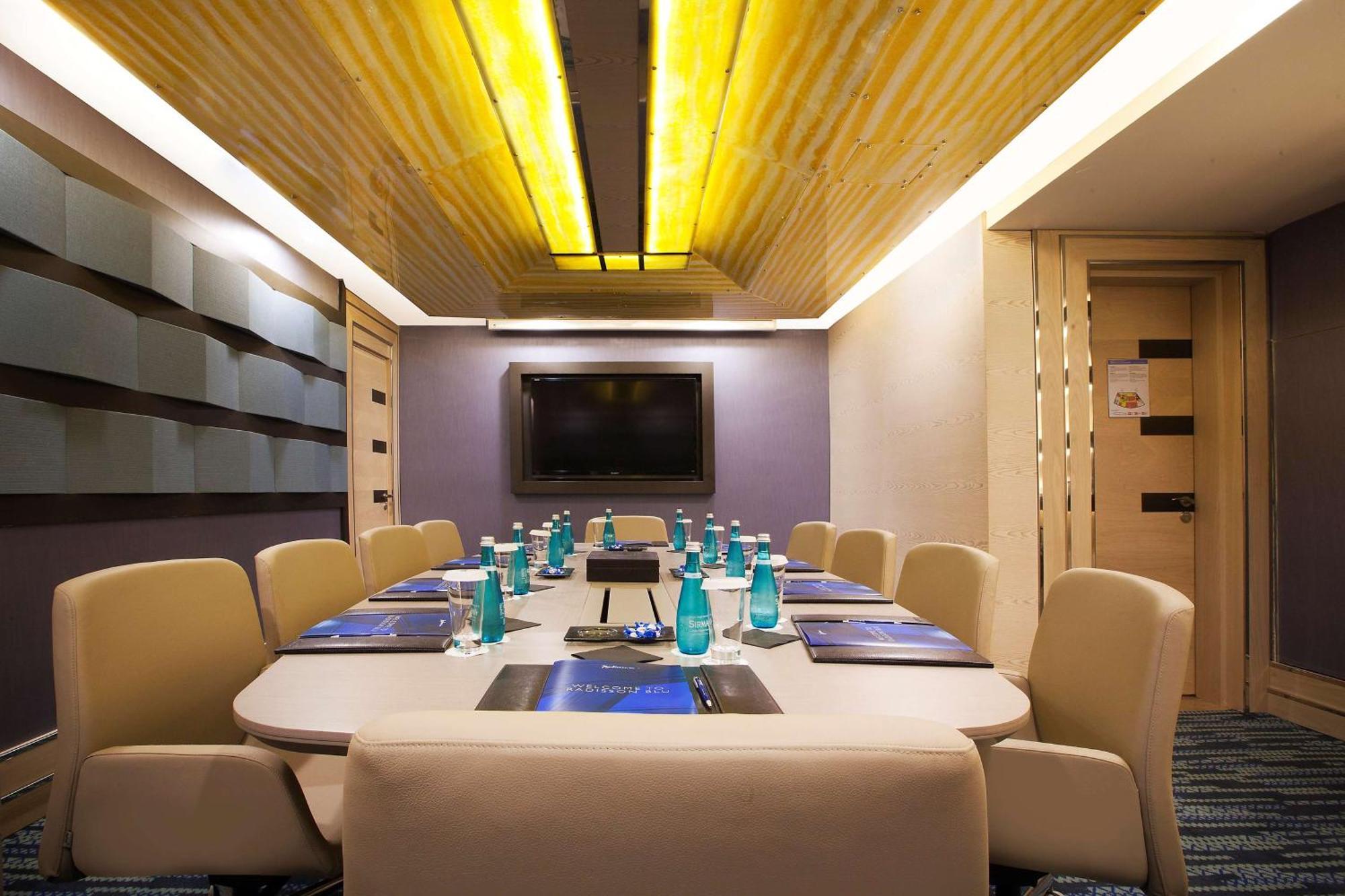 Radisson Blu Hotel Istanbul Pera Luaran gambar Meeting room